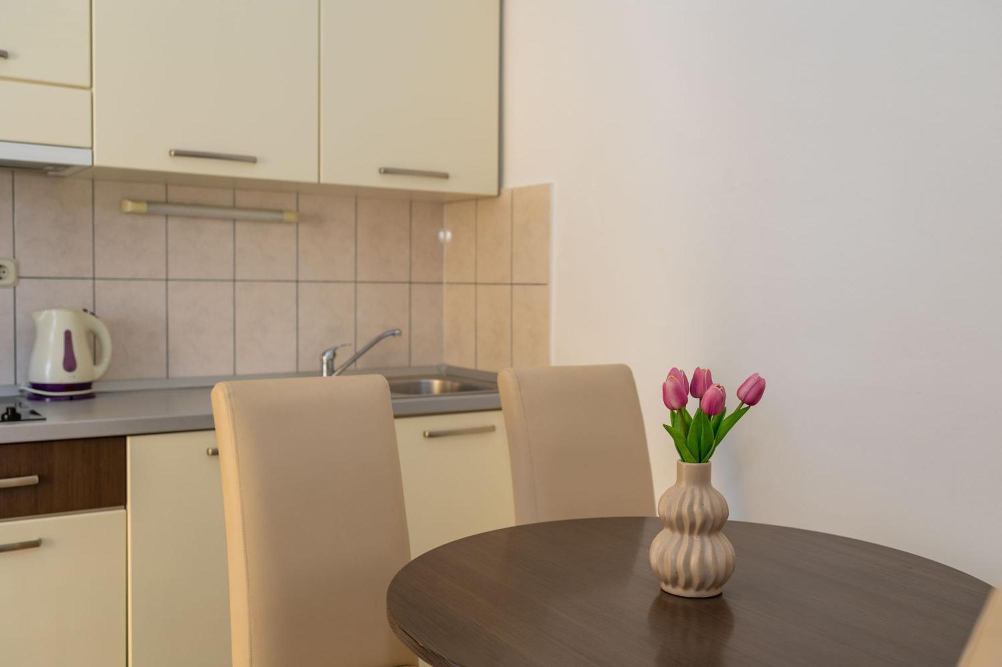 Premium Apartments - Lavica Beach بودْسْتغانا الغرفة الصورة