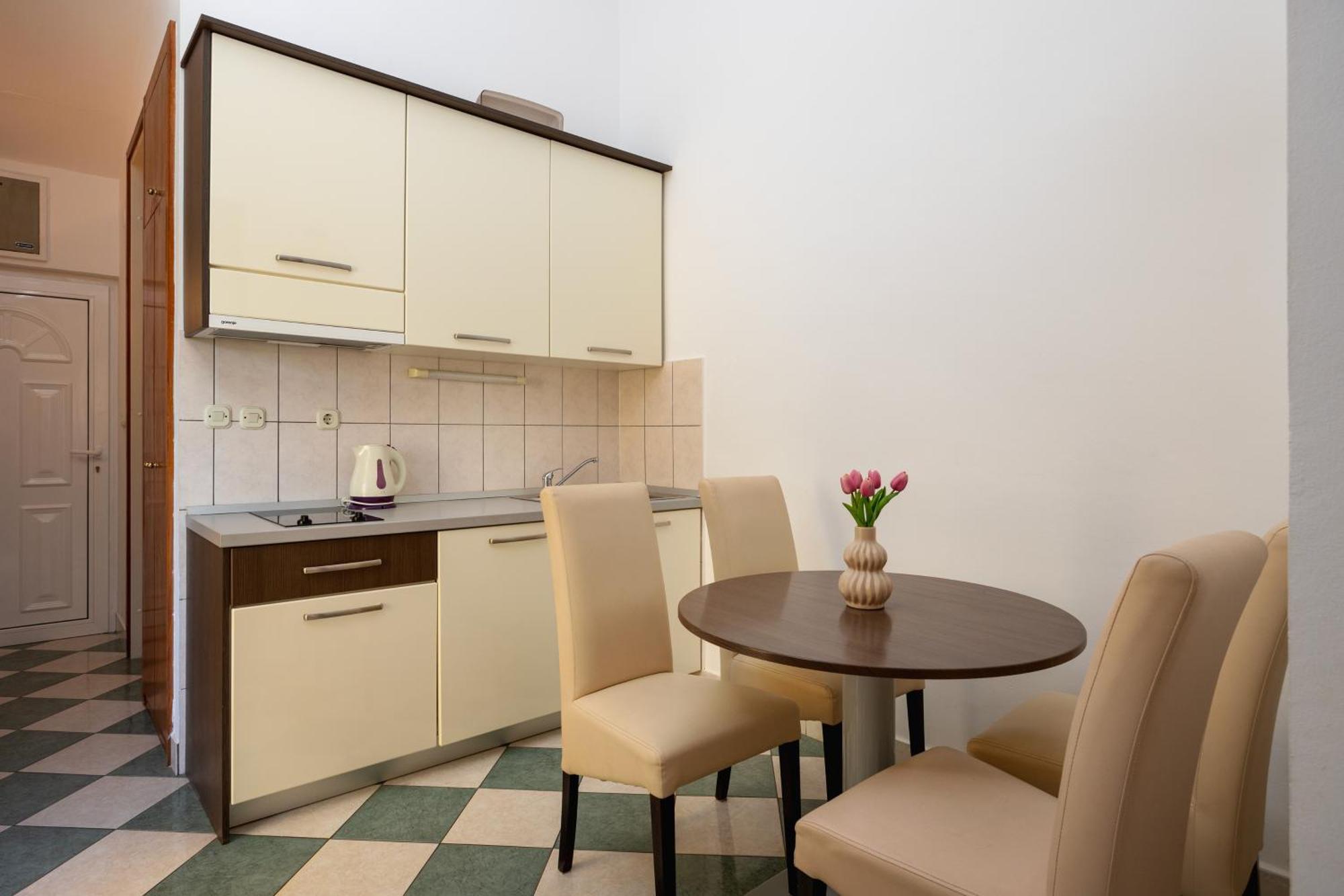 Premium Apartments - Lavica Beach بودْسْتغانا الغرفة الصورة