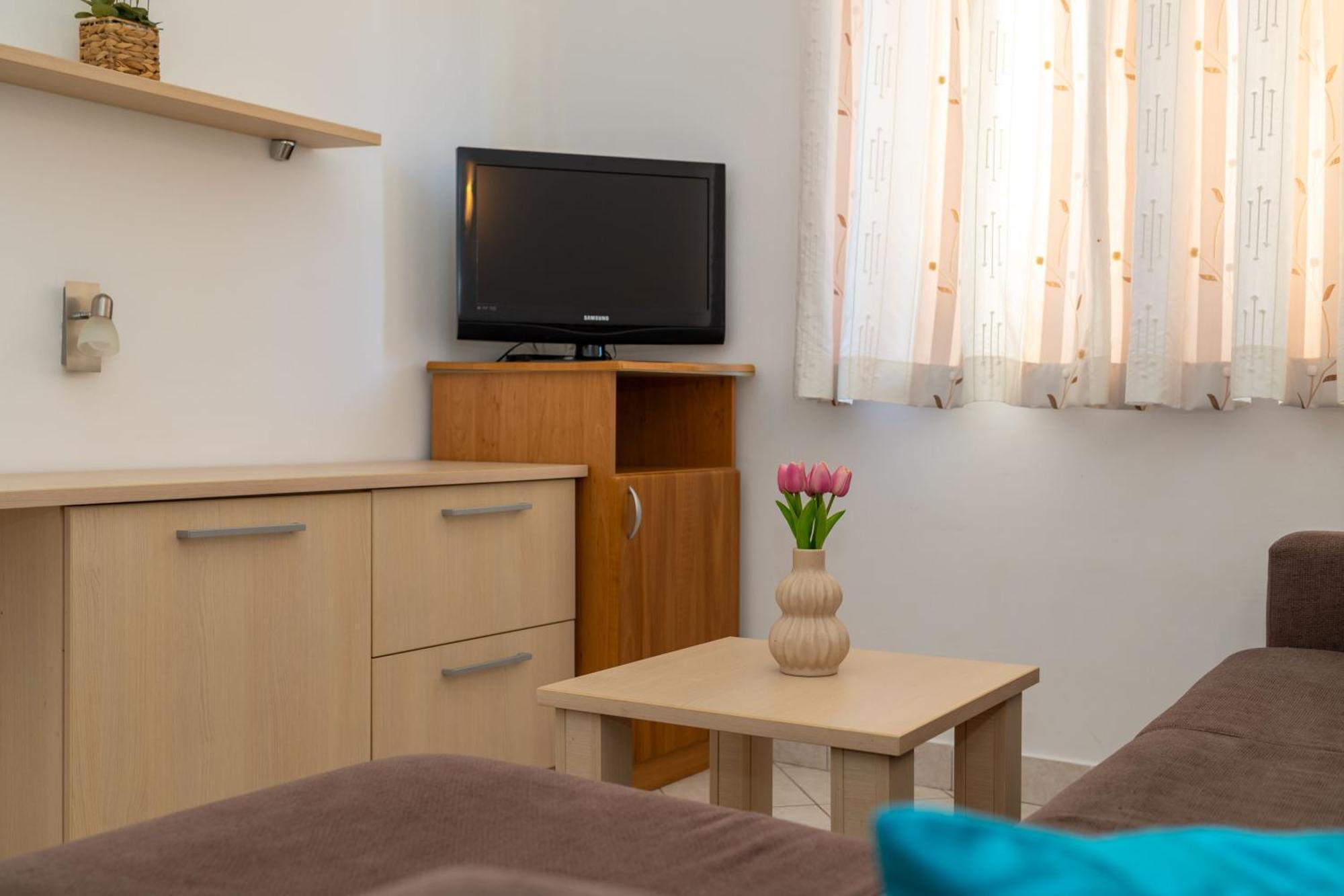 Premium Apartments - Lavica Beach بودْسْتغانا الغرفة الصورة